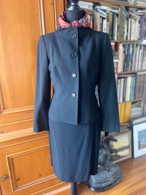 Ann Taylor Black Tailored Two-Piece Suit Jacket and Skirt